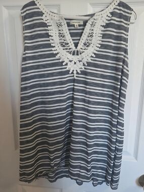 Max Studio Gray & White Striped Top with Crochet V-Neck